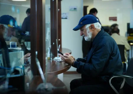 حق مناطق جنگی به بازنشستگان نفت پرداخت می‌شود؟