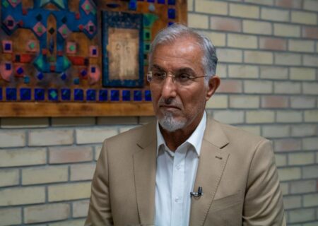 7 میلیون نفر زیر خط گرسنگی هستند/ راغفر: رشد فقر و فساد بانک آینده با هم ارتباط دارند/ایران به سمت «سائوپائولوئیزه شدن» می‌رود