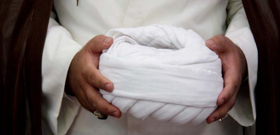 آقایان امام جمعه! ملت بهتر از عصر پیامبر را متهم به ارتکاب گناه نکنید