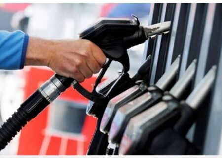 خبر مهم وزیر نفت برای دارندگان کارت سوخت/ کارت سوخت این خودروها باطل شد!