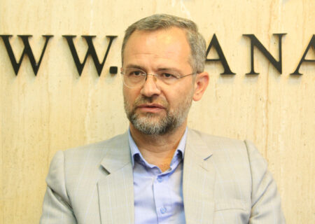 دلیل پیشرفت آتش هیرکانی از زبان نماینده بابل/ بودجه رسمی برای خرید بالگردهای اطفای حریق وجود داشته اما باید مشخص شود این بودجه کجا هزینه شده است