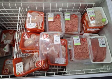 گوشت تنظیم بازاری هم مشتری ندارد؛ مشکل از قیمت یا قدرت خرید؟