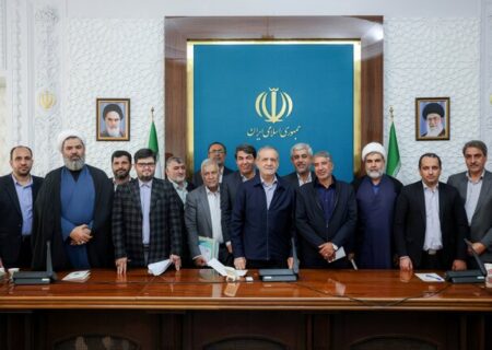 تفویض اختیار به استان‌ها در راستای رفع خودتحریمی‌ها انجام شد