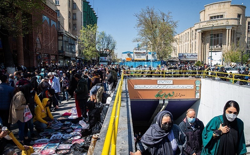 پیشبینی مهم یک کارشناس / عزتی: بدون سیاست تثبیت، تورم از ۵۰ درصد خواهد گذشت / صدرنشینی خوراکیها در جدول کالاییها یعنی فقر بهزودی رشد خواهد کرد