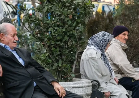 بازنشستگان تأمین اجتماعی: عیدی ما باید کارگری باشد