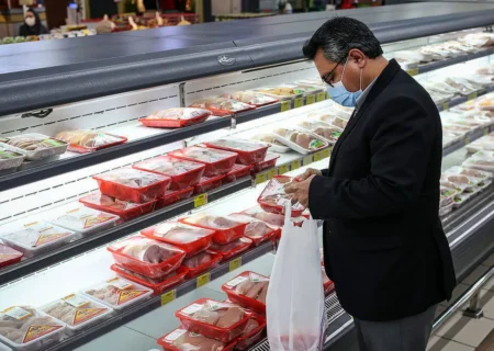 دلیل افزایش قیمت گوشت قرمز/ مردم توان خرید ندارند
