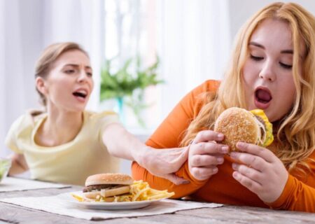 اوتیسم پشت در خانه همه ماست؛ ۳۰۰ خانواده بیش از یک فرزند دارای اوتیسم دارند/ وضعیت سربازی برای افراد دارای اوتیسم چگونه است؟