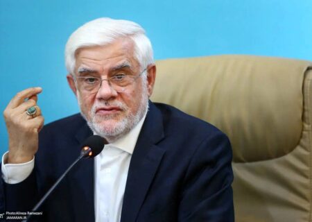 انتقاد از معاون اول رئیس جمهور/ او مدافع اقتصاد دولتی و مخالف خصوصی سازی است/ انتصاب عارف را اصلاح طلبان دوست نداشتند