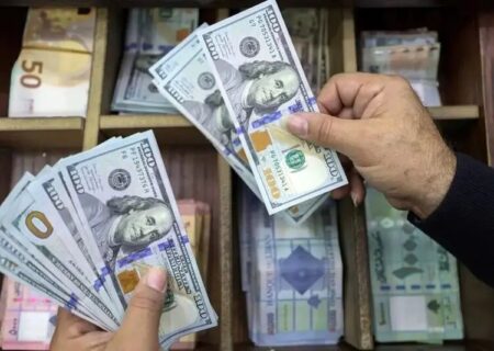 قیمت دلار، یورو و سایر ارزها امروز یک دی/ دلار بالاخره در کانال ۱۲۰ هزار تومان ایستاد
