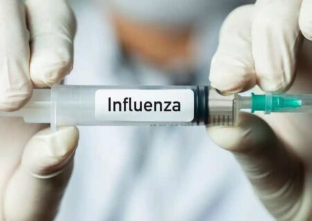 توصیه وزیر بهداشت به گروه‌های پرخطر در روزهای پایانی پاییز