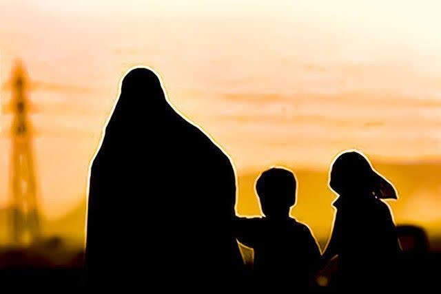 عواقب طرح کاهش مهریه در «تشدید فقر زنان سرپرست خانوار»