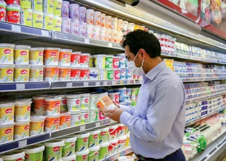تورم بیش از صد درصدی قیمت لبنیات/ سفره‌های کارگری از شیر و ماست هم خالی شد!