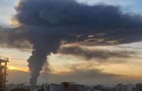 تخلیه موقت روستای سوته‌کلای آمل در پی حریق شرکت لبنیاتی کاله