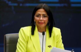 دیوان عالی ونزوئلا: معاون مادورو سرپرست دولت شد