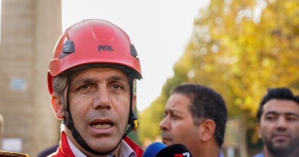 اعزام تیم عملیاتی آتش‌نشانی تهران به آمل در پی آتش‌سوزی یک شرکت لبنیاتی