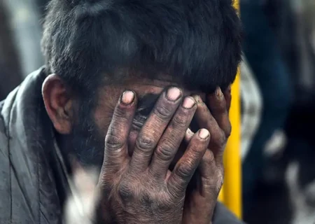 فقر بیخ گلوی طبقه‌ی کارگر را چسبیده/ نرخ سبد معیشت چند است؟/ راهکارهای بی‌تاثیر دولت