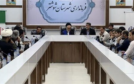 تأکید بر ارتقای فشار و پایداری شبکه آب در مناطق روستایی و شهری شوشتر