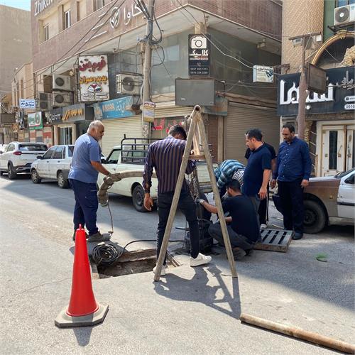 لایروبی و شستشوی بیش از ۱۹ کیلومتر از شبکه فاضلاب آبادان و رفع ۷۱۱۲ انسداد در منطقه آبادان طی پاییز